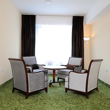 Alpha Hotel Ulaanbaatar Bagian luar foto