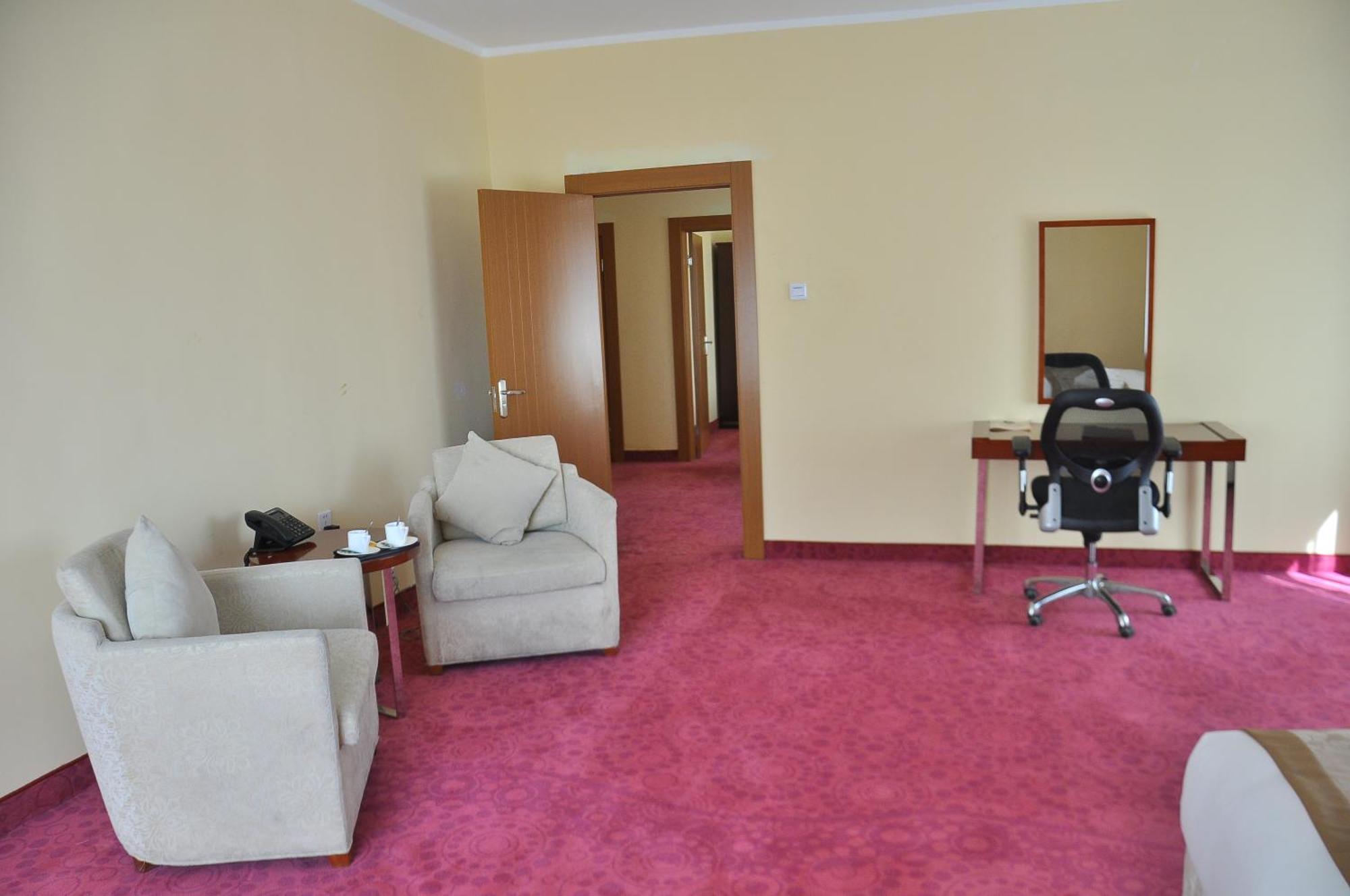 Alpha Hotel Ulaanbaatar Bagian luar foto