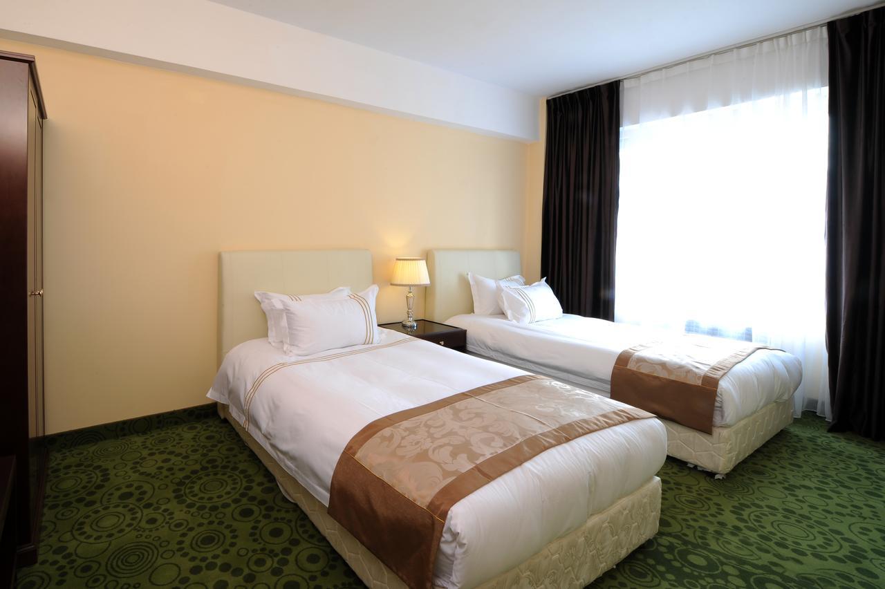 Alpha Hotel Ulaanbaatar Bagian luar foto